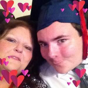 Meet your Posher, Carrie